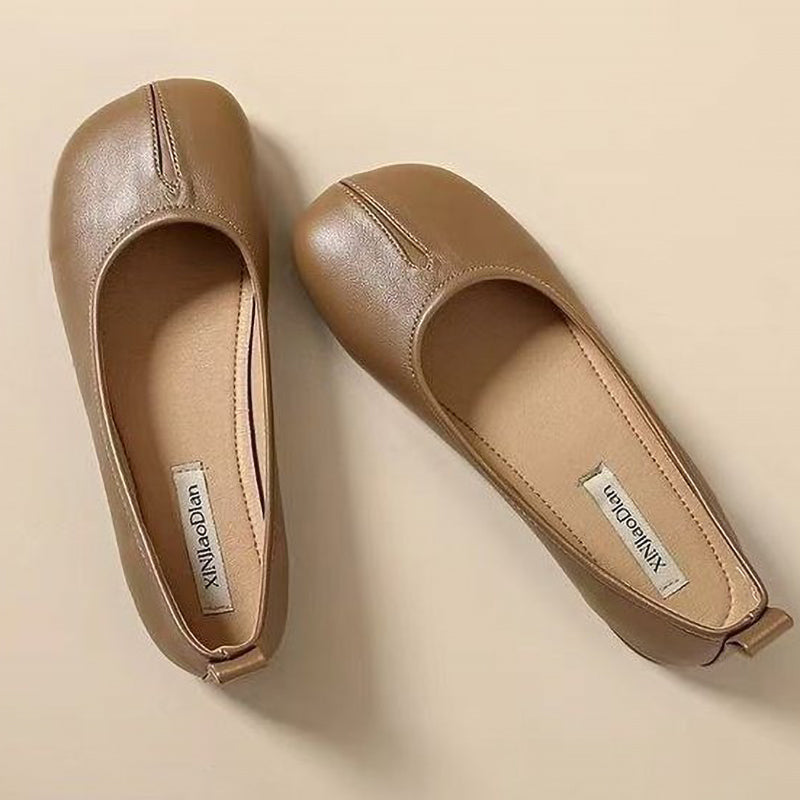 Retro Soft Sole Slip-On Ladies Leather Shoes