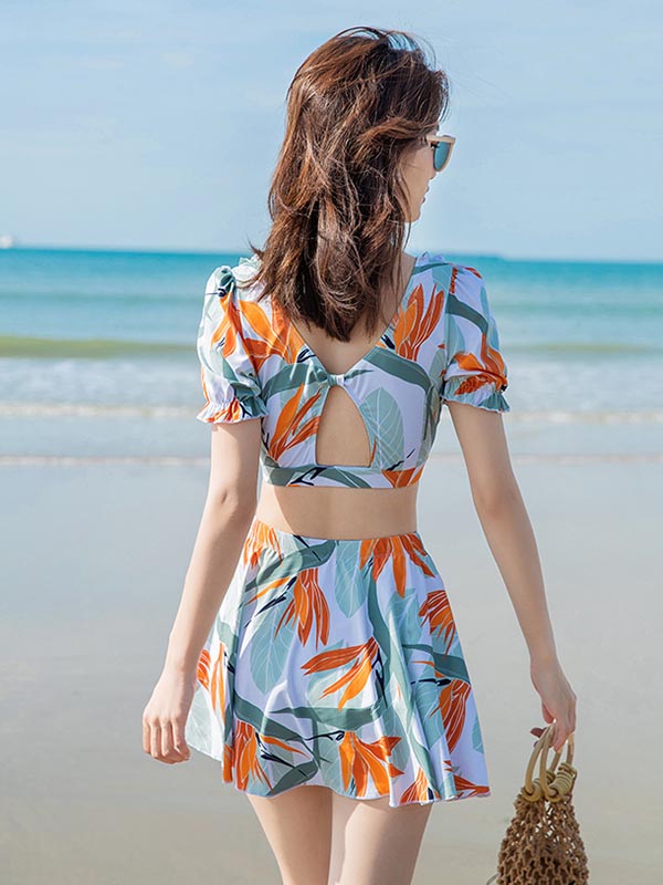 Beach Casual Plants Print Cut Out Back Swimsuit