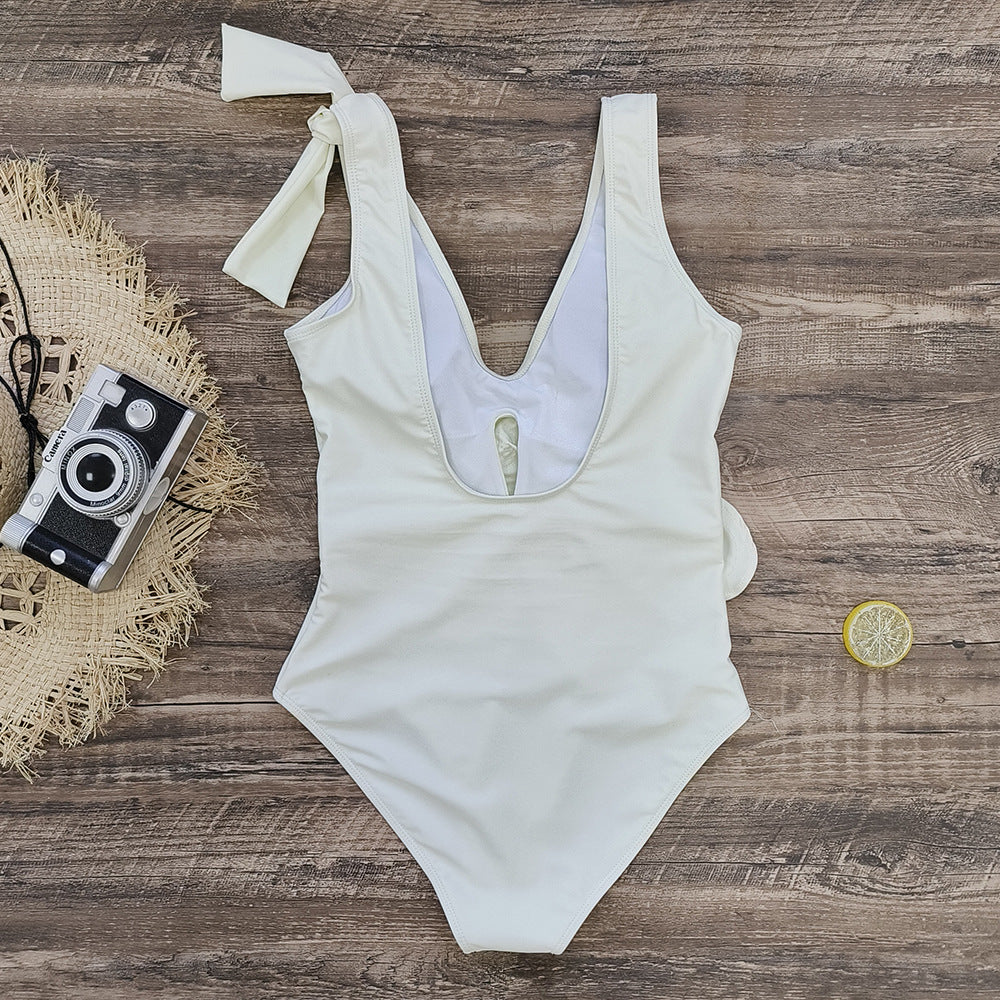Vioye 3D Flower Cut Out One Piece Swimsuit