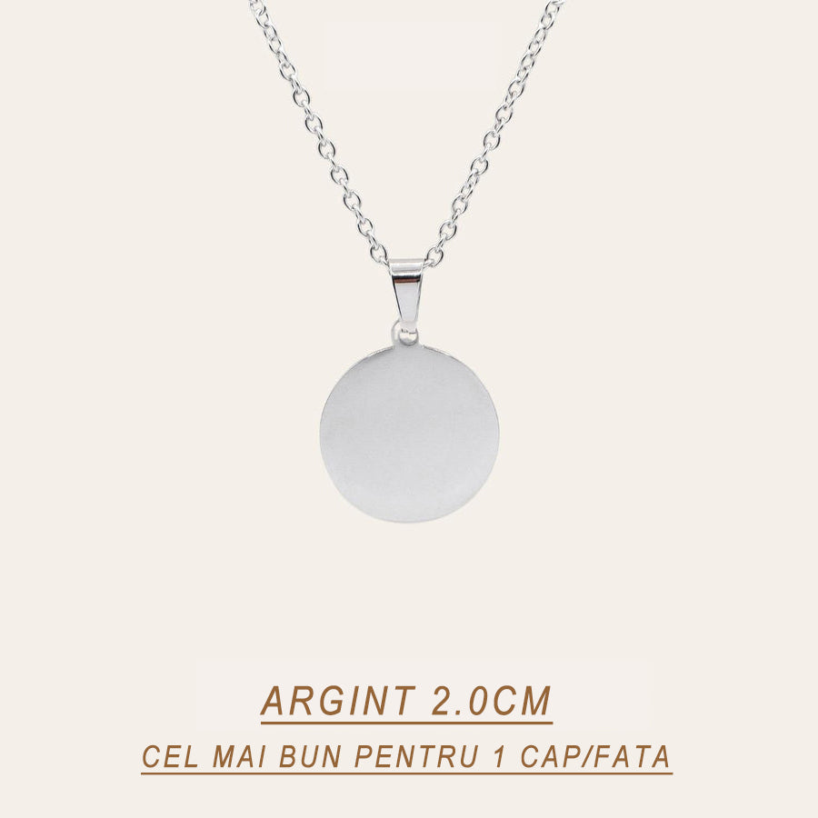 FAMILY NECKLACE EMBLEM