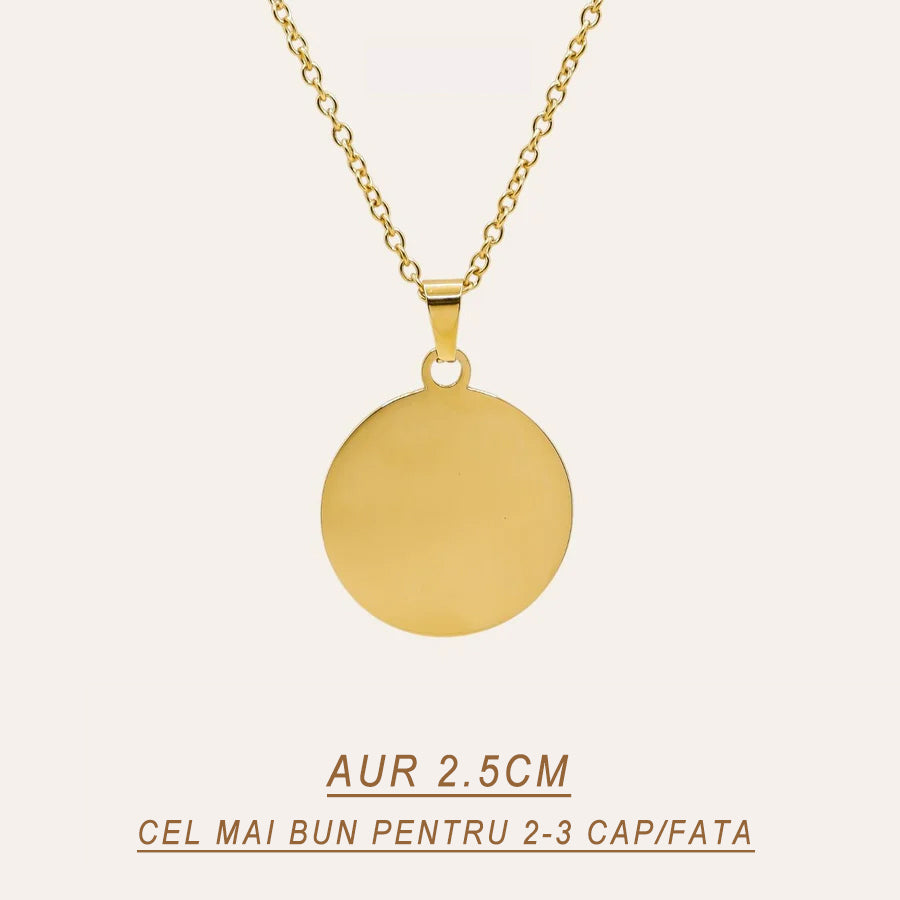 FAMILY NECKLACE EMBLEM