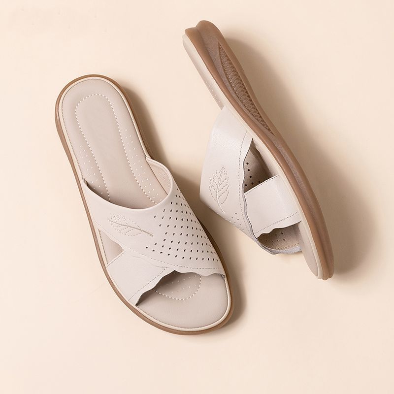 Floral Embellished Flat Non-Slip Slippers