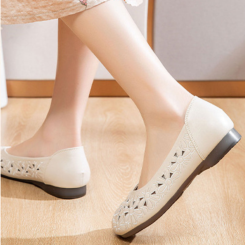 Elegant Hollow Retro Women's Shoes