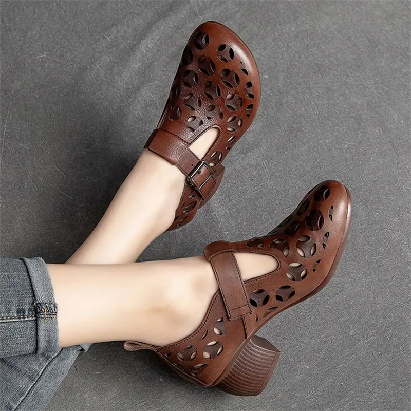 Retro ethnic style casual shoes