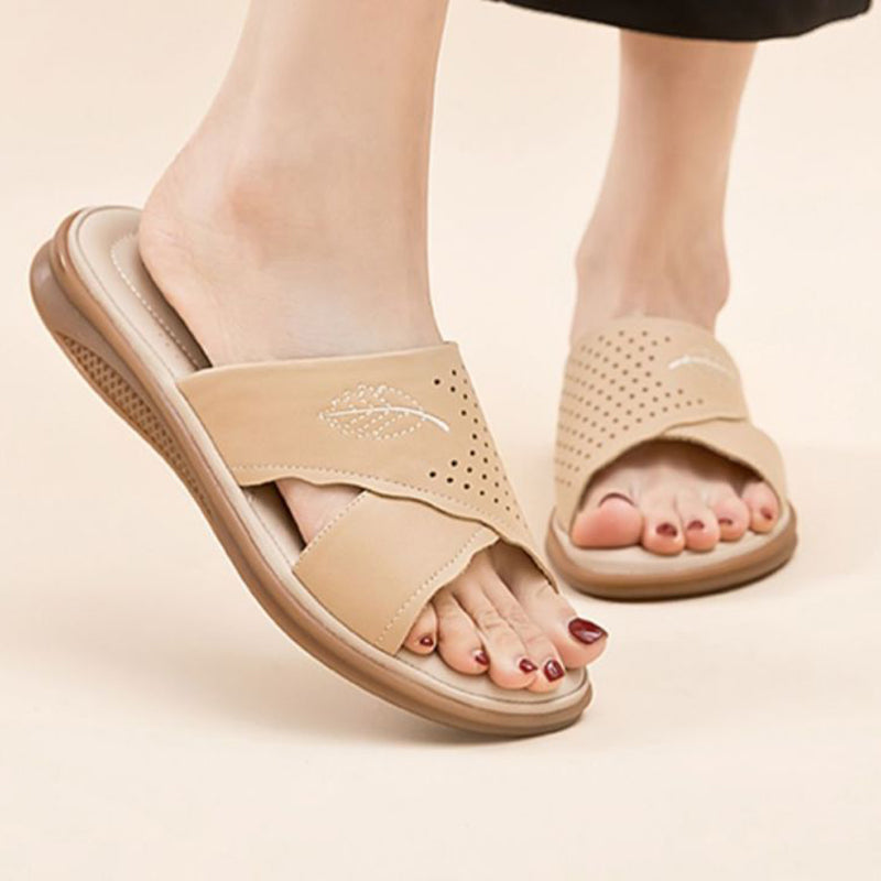 Floral Embellished Flat Non-Slip Slippers