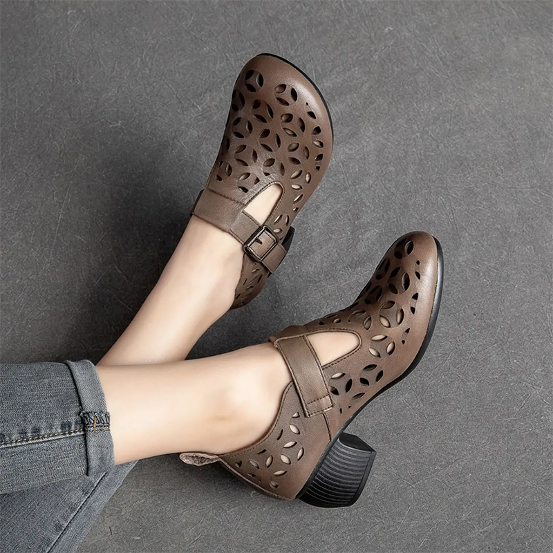 Retro ethnic style casual shoes