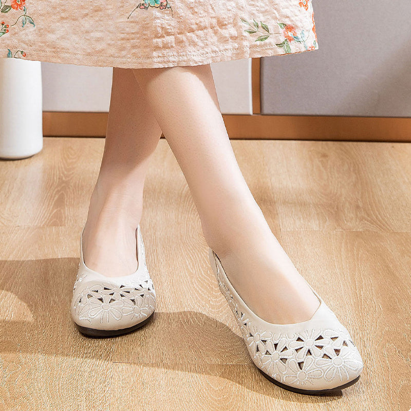 Elegant Hollow Retro Women's Shoes
