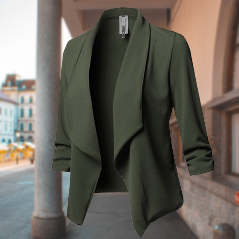 Everyone Loves Versatile Women’s Blazers