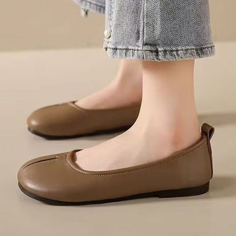 Retro Soft Sole Slip-On Ladies Leather Shoes
