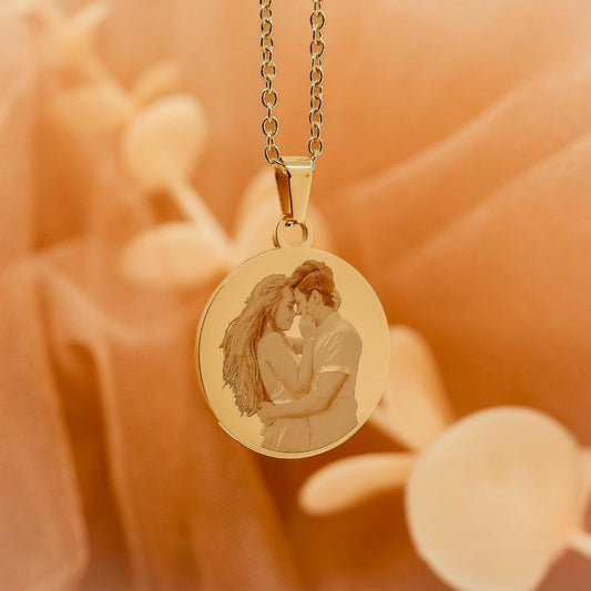 LOVERS NECKLACE EMBLEM